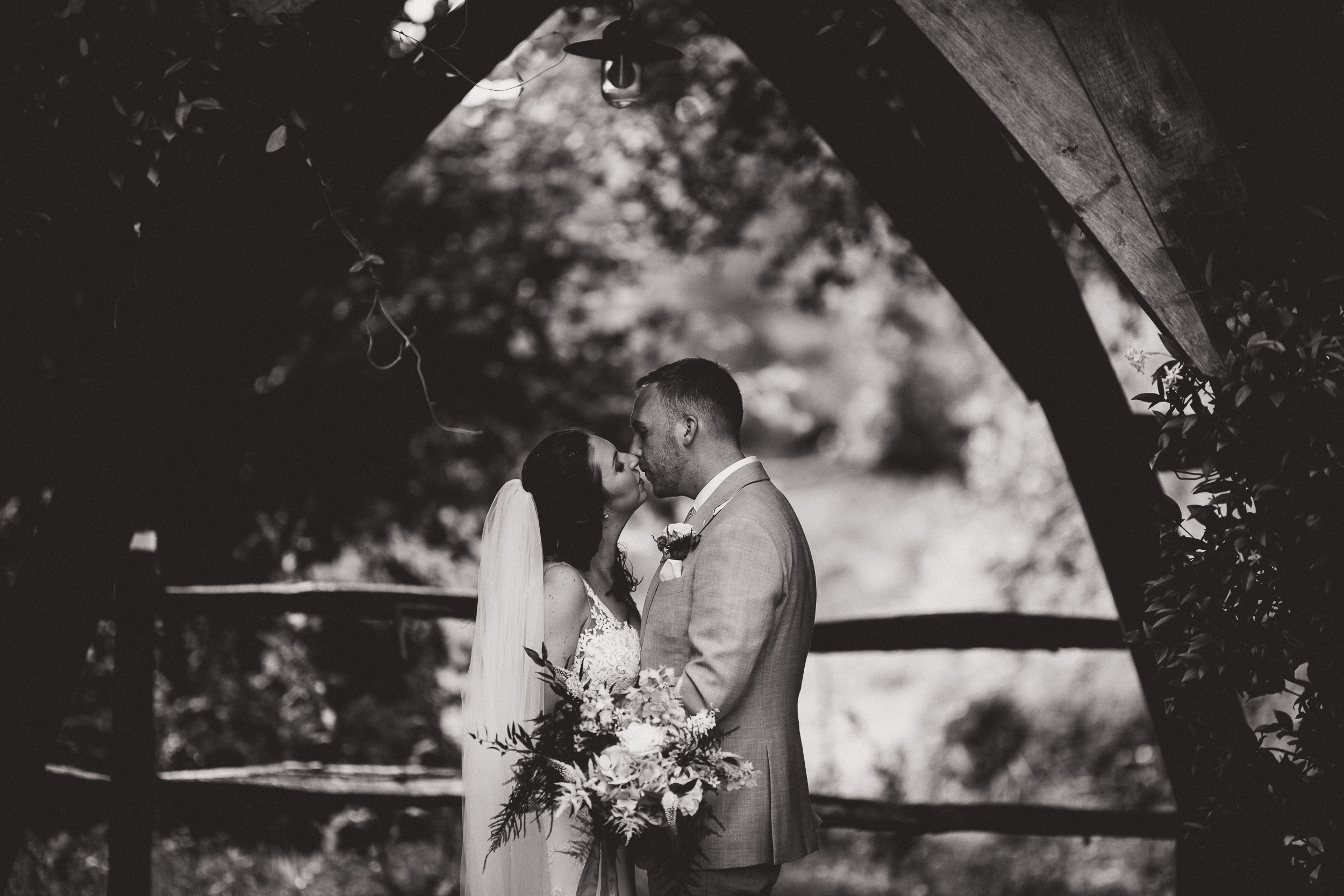 Millbridge Court Wedding Photography | Emma & Joe EJ ss 069